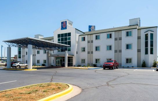 Exterior view MOTEL 6 JUNCTION CITY