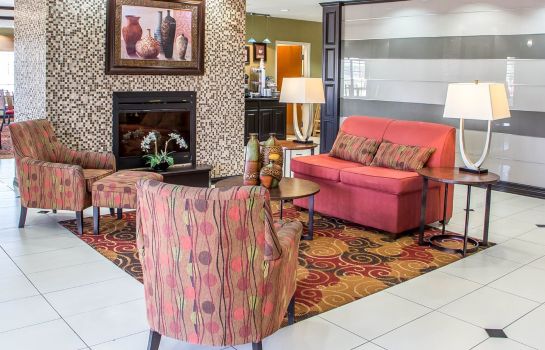 Lobby Comfort Inn and Suites Glenpool