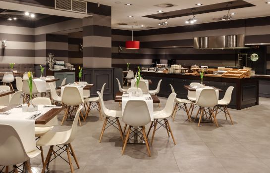 Holiday Inn Bydgoszcz Great Prices At Hotel Info We invite you to valentine's day weekend at holiday inn bydgoszcz. holiday inn bydgoszcz great prices at