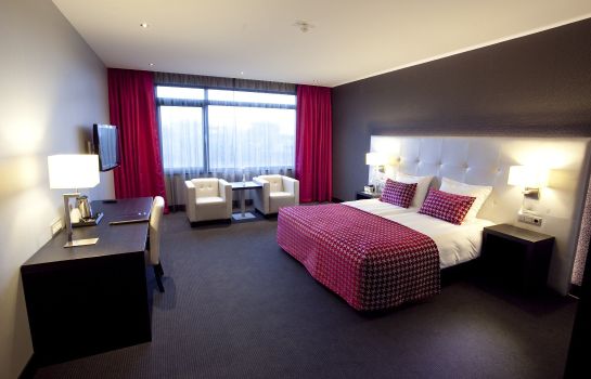 Van der Valk Hotel Almere – HOTEL INFO