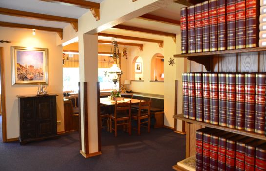 Hotel Das Weisse Haus Osterholz Scharmbeck Great Prices At