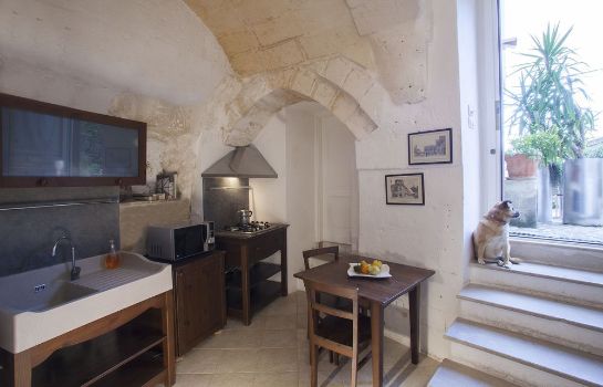Küche im Zimmer Residence San Pietro Barisano