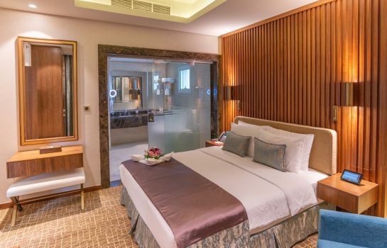 Suite Century Hotel Doha