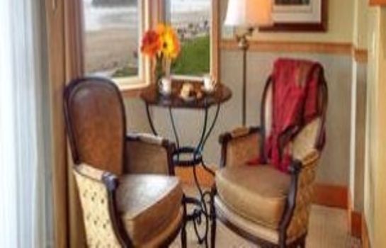Stephanie Inn Stephanie Inn In Seaside Great Prices At Hotel Info