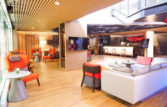 Hotel Park Plaza Bangkok Soi 18 Great Prices At Hotel Info