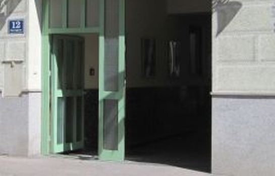 Pension Funfhaus Vienna Great Prices At Hotel Info