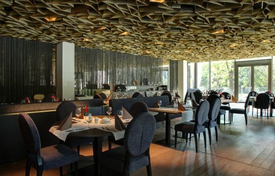 Radisson Blu Park Royal Palace Hotel Vienna - Great prices ...