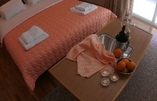 Room Orange Inn