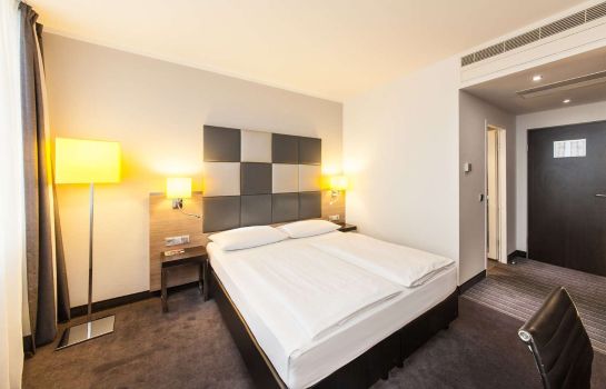 Select Hotel Berlin Spiegelturm – HOTEL DE