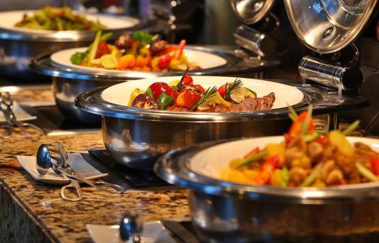 Hotel Crowne Plaza Chengdu Panda Garden Great Prices At Hotel Info