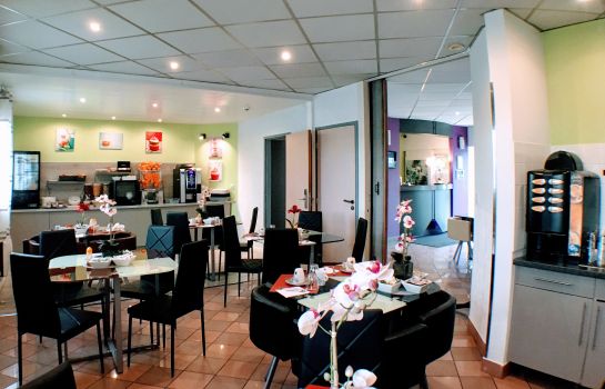 Sala colazione L'Hotel le Marais Romilly Sur Seine Centre