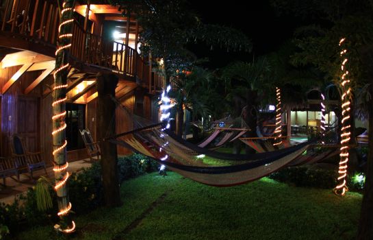 Garten Arenal Hostel Resort