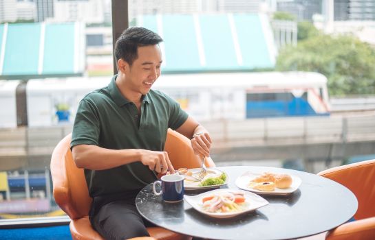 Holiday Inn Express Bangkok Siam Great Prices At Hotel Info