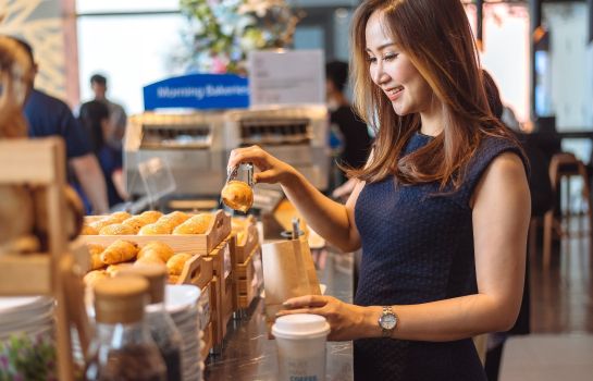 Holiday Inn Express Bangkok Siam Great Prices At Hotel Info