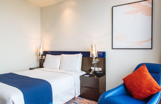 Holiday Inn Express Bangkok Siam Great Prices At Hotel Info