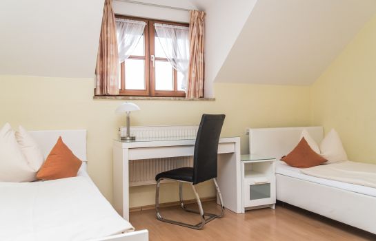 Hotel Forster Am See Gasthaus Eching Great Prices At Hotel Info