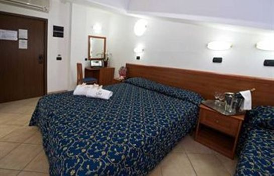 Hotel Queen Mary Cattolica Great Prices At Hotel Info