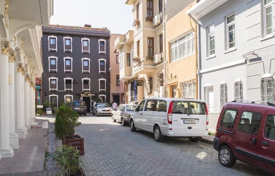 Hotel Deniz Houses In Istanbul Great Prices At Hotel Info
