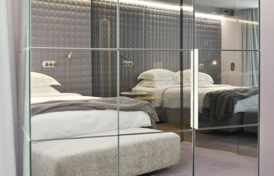 Double room (standard) Vander Urbani Resort – a Member of Design Hotels™
