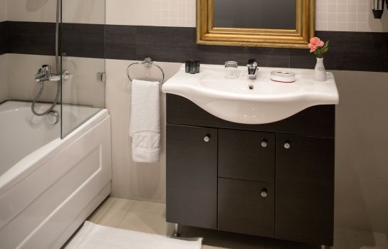 Hotel Vox Maris Grand Resort In CostineÈti Hotel De