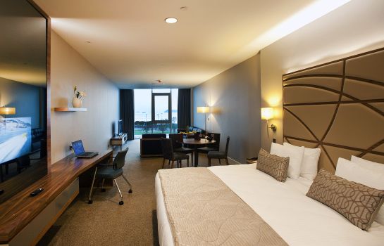 Suite Cevahir Hotel Asia