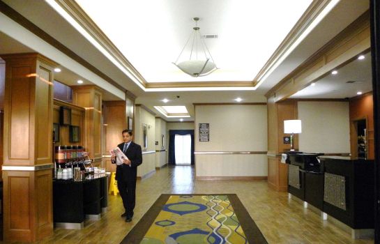 Hotelhalle Hampton Inn - Suites Dallas-Cockrell Hill I-30 TX