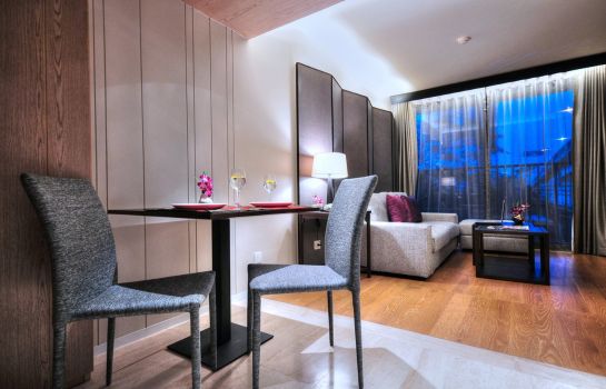 Info Arcadia Suites Ploenchit Bangkok by Compass Hospitality