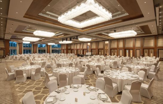 Sheraton Bursa Hotel Nilufer Great Prices At Hotel Info