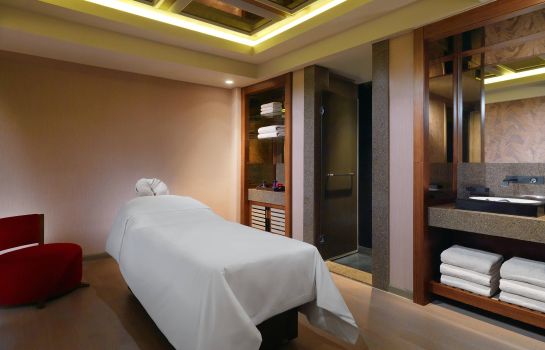 Sheraton Bursa Hotel Nilufer Great Prices At Hotel Info