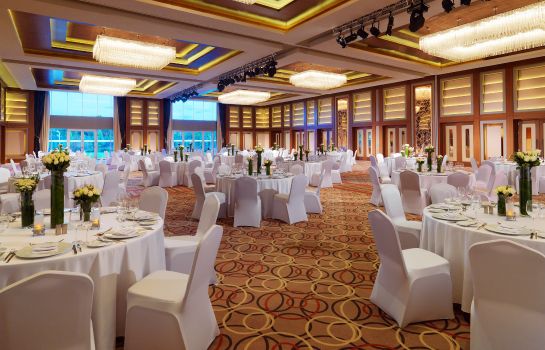 Sheraton Bursa Hotel Nilufer Great Prices At Hotel Info