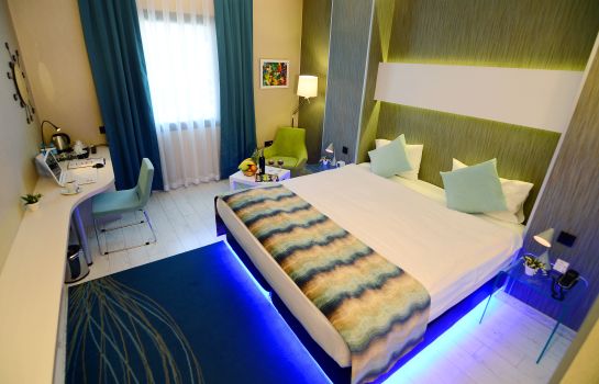 Tempo Hotel 4levent Istanbul Great Prices At Hotel Info