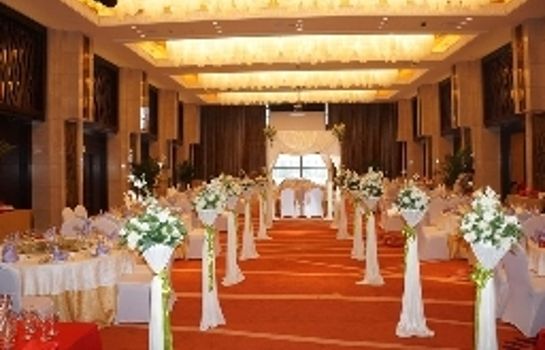 Restaurant 2 White Swan Hotel – Changsha