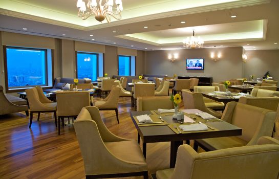 Hotel Retaj Royale Istanbul Great Prices At Hotel Info