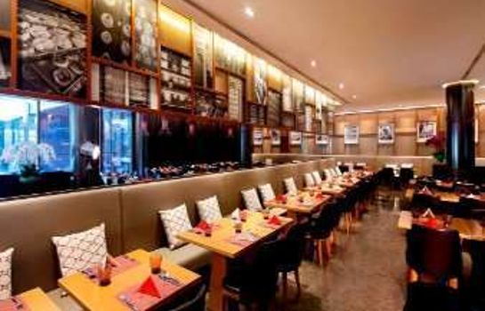 Restaurant Ramada by Wyndham Singapore At Zhongshan Park