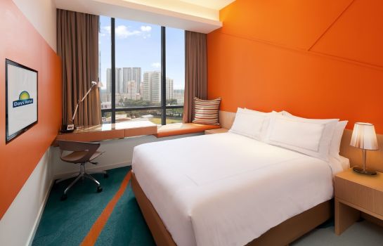 Single room (standard) Days Hotel by Wyndham Singapore At Zhongshan Park