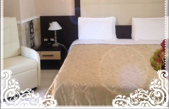 De La Ville Relais Hotel Fiumicino Great Prices At Hotel Info