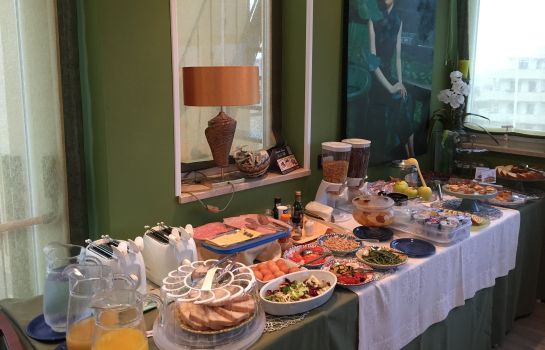 De La Ville Relais Hotel Fiumicino Great Prices At Hotel Info