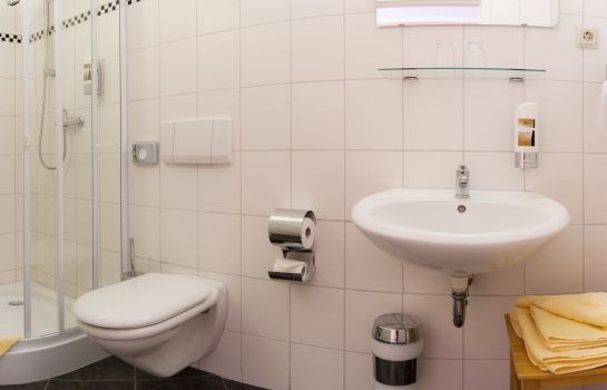 Hotelferienanlage Friedrichsbrunn In Thale Hotel De