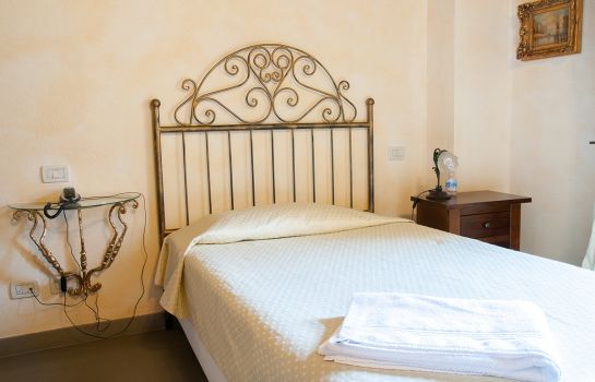 Hotel La Tavola Rotonda - Cortemaggiore – Great prices at HOTEL INFO