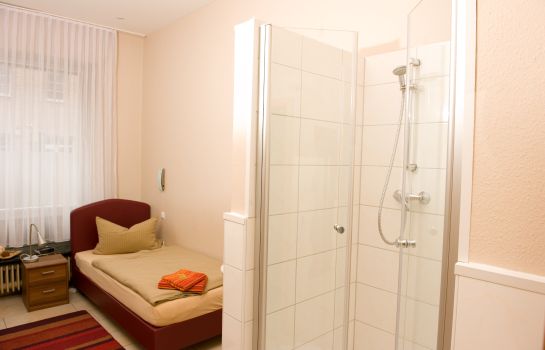 Hotel Haus Schutze Hurth Great Prices At Hotel Info