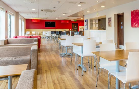 Hotel Travelodge London Clapham Junction Hotel De Stay near clapham junction, adjacent to culture and nightlife in london. hotel de