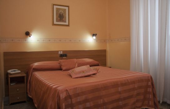 Hotel Casa La Salle Casa Religiosa In Rom Hotel De