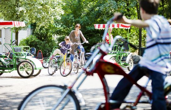 Hotel Center Parcs Limburgse Peel in America, Horst aan de ...