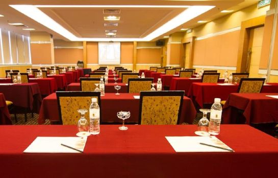 Hotel New World Suites Bintulu Great Prices At Hotel Info