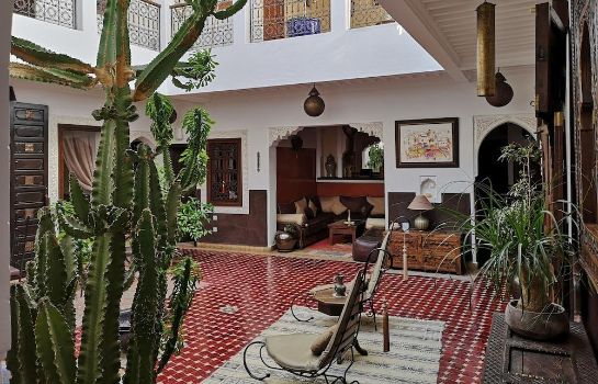 Information Riad Charme d'Orient - Adults Only