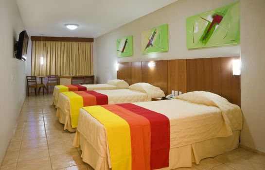 Dreibettzimmer Hotel Praia Centro