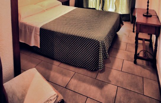 Hotel Isabel Hostal In Blanes Hotel De