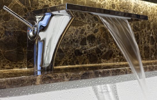 Hotel Doubletree By Hilton Istanbul Esentepe Great Prices At Hotel Info