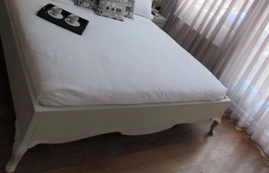 Hotel Louis Appartements Galata Istanbul Great Prices At Hotel Info