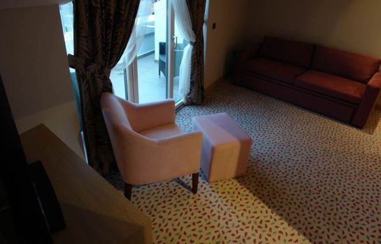 Le Mirage Hotel Istanbul Great Prices At Hotel Info